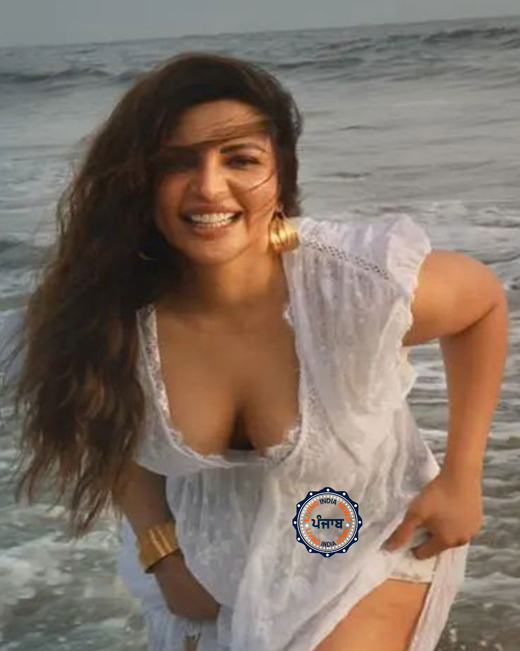 28j shama sikander2