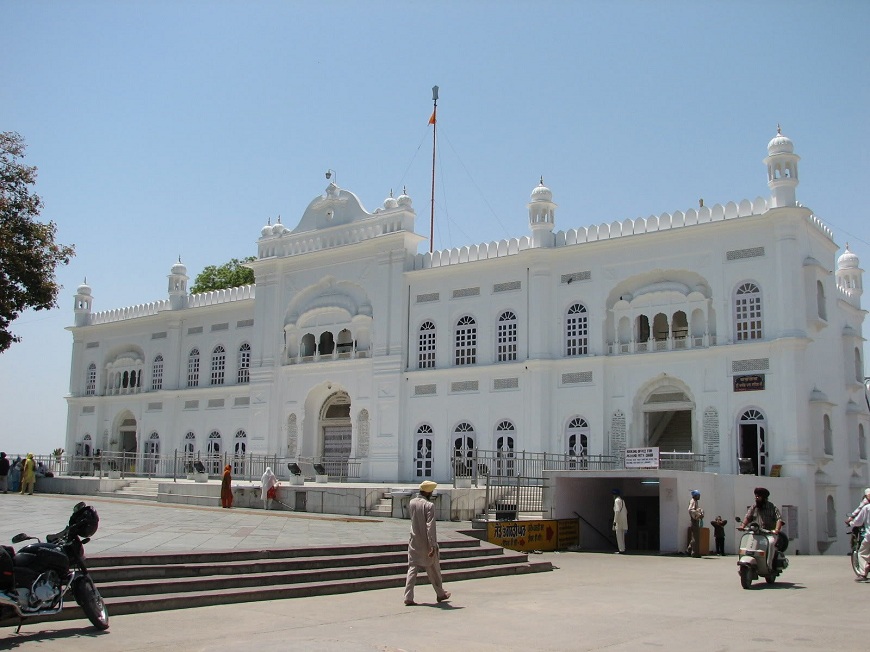 23 sep sri keshgarh sahib