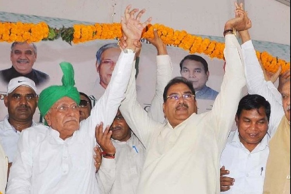 chautala family 1539318200