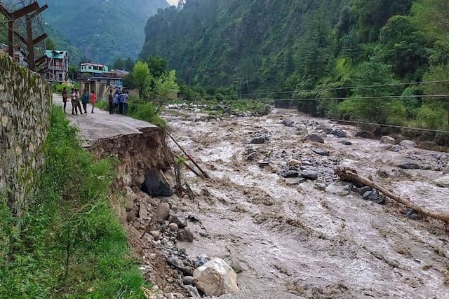 himachal news cloud