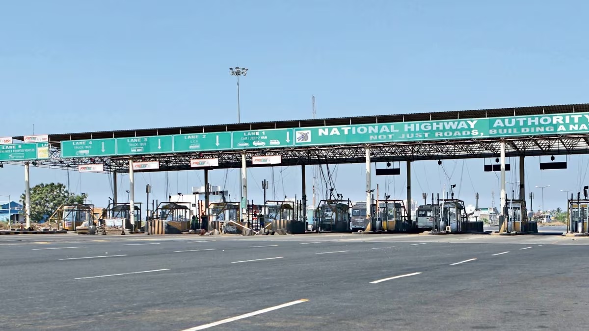 toll plaza news