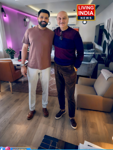 ANUPAM KHER MEETS ROHIT SHARMA (2)