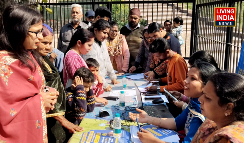 CM Health Scheme: रूपनगर में मुख्यमंत्री हेल्थ स्कीम के तहत कार्ड बनाने का अभियान का MLA दिनेश चड्ढा ने किया दौरा
