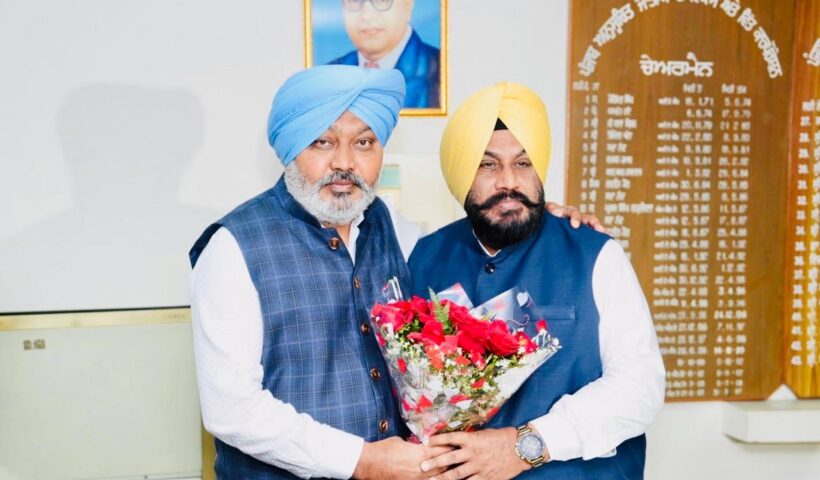 अनुसूचित जातियों के सशक्तिकरण की दिशा में मजबूत कदम: बलजिंदर सिंह चौंदा ने पंजाब एस.सी. भूमि विकास और वित्त निगम के चेयरमैन के रूप में संभाला कार्यभार