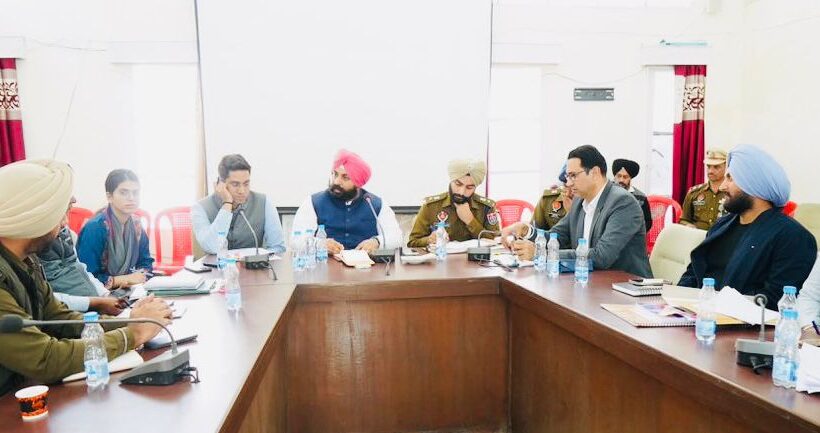  श्री आनंदपुर साहिब होले मुहल्ले के लिए पूरी तरह तैयार; हरजोत सिंह बैंस ने व्यापक प्रबंधों के दिए आदेश