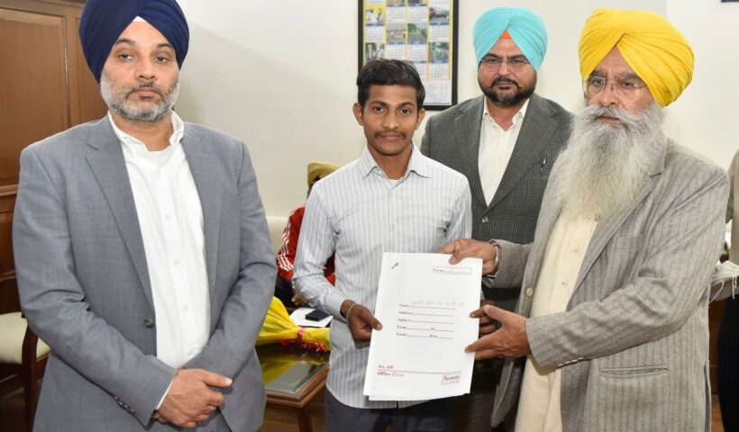 ਗੁਰਮੀਤ ਸਿੰਘ ਖੁੱਡੀਆਂ