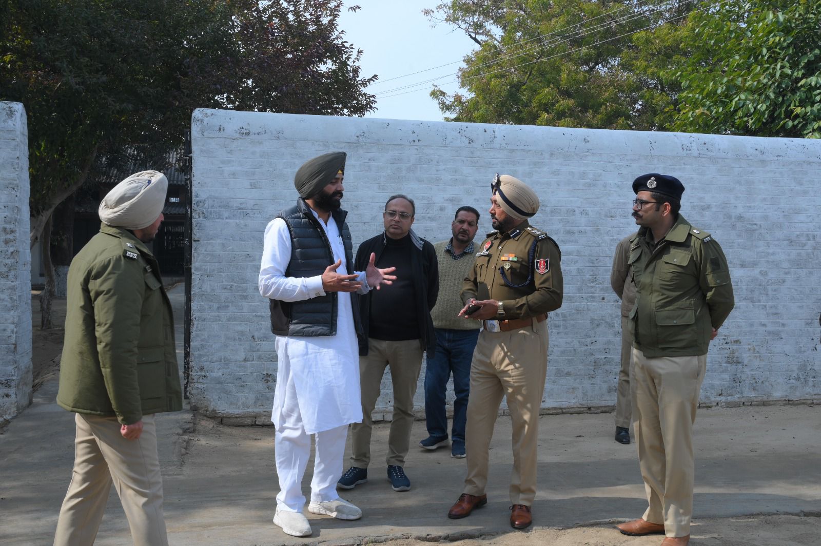 जेल मंत्री लालजीत सिंह भुल्लर द्वारा पटियाला और नाभा जेलों का औचक निरीक्षण, सरकार जेलों को नशा मुक्त रखने के लिए वचनबद्ध-लालजीत सिंह भुल्लर