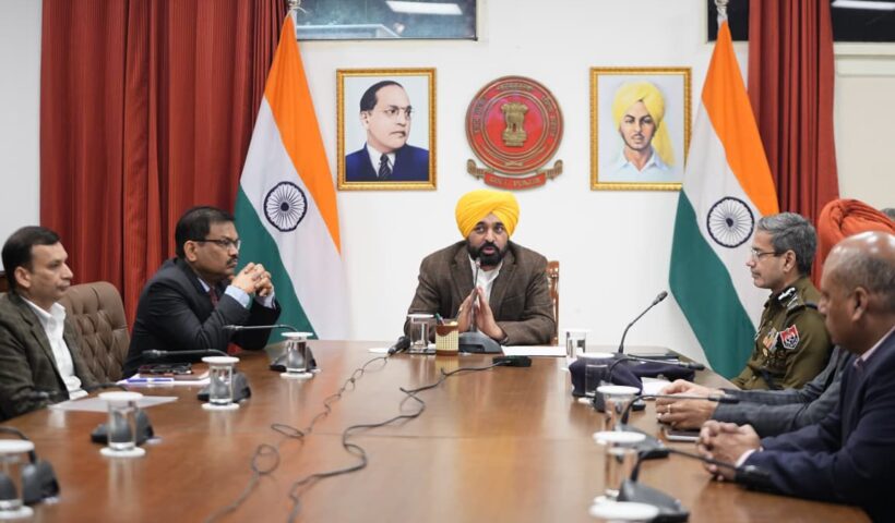 मुख्यमंत्री भगवंत मान का स्पष्ट संदेश: पंजाब में अमन कानून की रक्षा के लिए सख्त व्यवस्था जारी रखी जाए,   ‘युद्ध नशेयां विरुद्ध’ और ‘गैंगस्टरां ते वार’ पंजाब सरकार प्राथमिकता