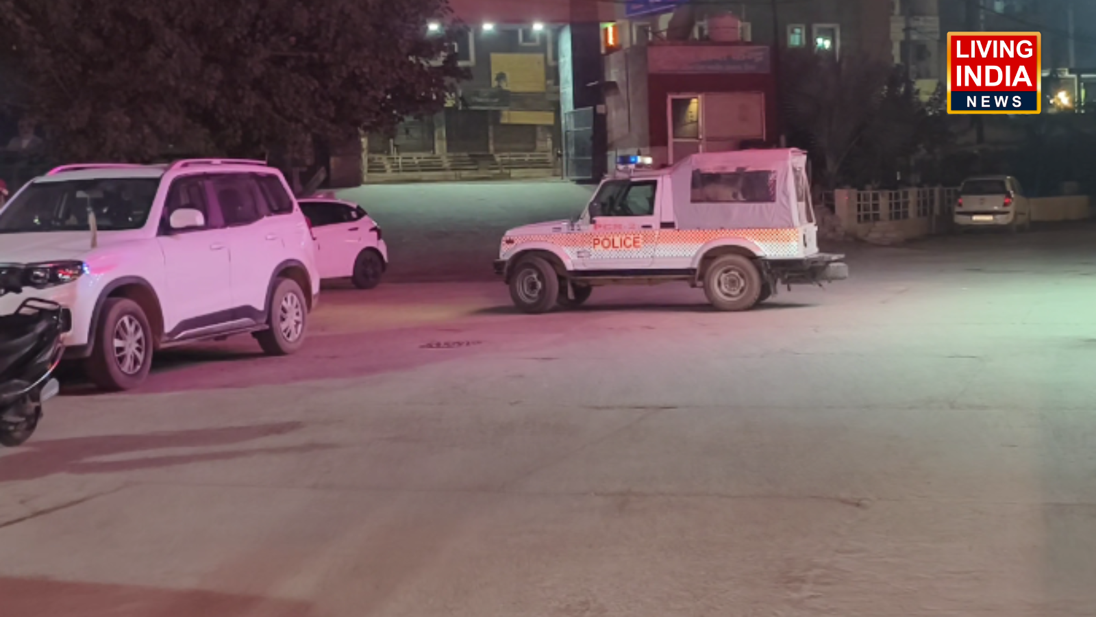 Hisar Encounter: हिसार में पुलिस की गैंगस्टर के साथ मुठभेड़, पांव में गोली लगने के बाद पुलिस ने अस्पताल में करवाया भर्ती