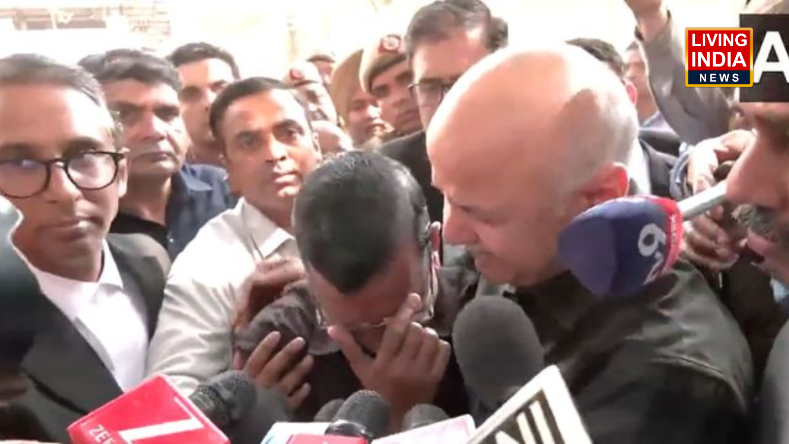 Arvind Kejriwal Delhi Excise Case: शराब घोटाले से जुड़े कथित भ्रष्टाचार मामले में अरविंद केजरीवाल और मनीष सिसोदिया को बड़ी राहत, सभी आरोप मुक्त