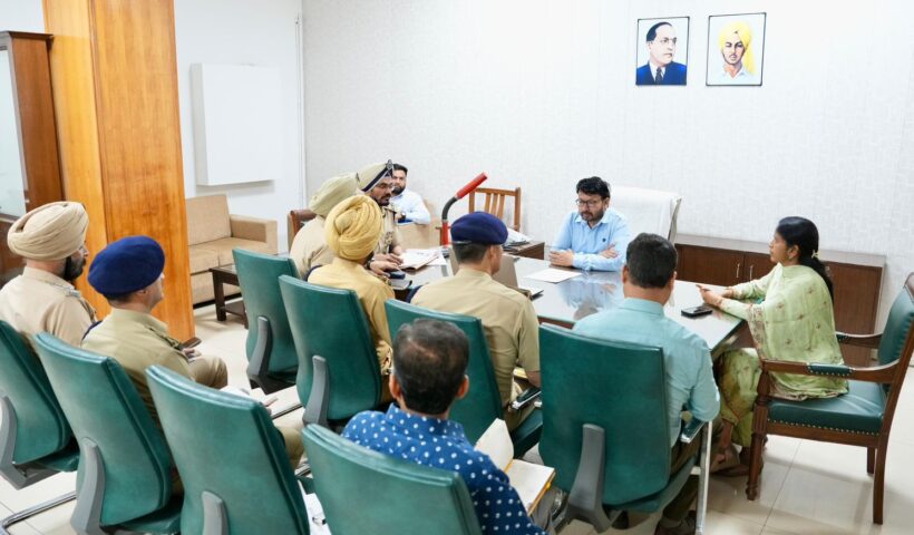 DR. RAVJOT SINGH ASSUMES CHARGE AS JAILS MINISTER; EXPRESSES GRATITUDE TO PARTY NATIONAL CONVENER AND CHIEF MINISTER FOR NEW RESPONSIBILITY