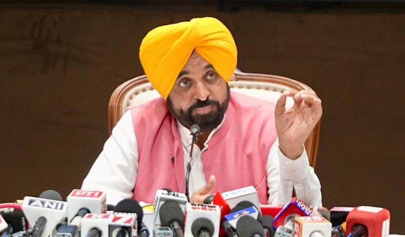 140 ਲੱਖ ਮੀਟਰਕ ਟਨ ਪੈਦਾਵਾਰ ਦੀ ਸੰਭਾਵਨਾ ਵਾਲੇ ਕਣਕ ਵਾਢੀ ਦਾ ਸੀਜ਼ਨ ਨੇੜੇ ਆਉਣ 'ਤੇ ਪੰਜਾਬ ਨੇ ਤੇਲ ਸਪਲਾਈ ਦੀ ਫੌਰੀ ਮੰਗ ਚੁੱਕੀ, ਕੇਂਦਰ ਤੁਰੰਤ ਕਾਰਵਾਈ ਕਰੇ: ਮੁੱਖ ਮੰਤਰੀ ਭਗਵੰਤ ਸਿੰਘ ਮਾਨ