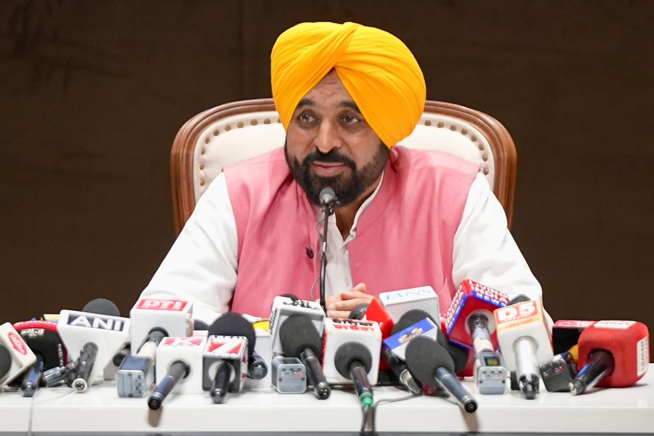 140 लाख मीट्रिक टन उत्पादन की संभावना वाले गेहूं कटाई सीजन से पहले पंजाब ने तेल आपूर्ति की तत्काल मांग उठाई, केंद्र तुरंत कार्रवाई करे:  मुख्यमंत्री भगवंत सिंह मान