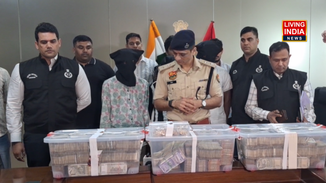 Gurugram Interstate Gang: गुरुग्राम पुलिस ने नकली सोने के सिक्के दिखाकर ढाई करोड़, 50 तोला सोना ठगने वाले गिरोह के 4 सदस्यों गुजरात से दबोचे 