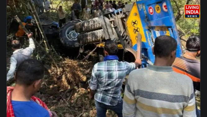 Himachal Accident of Punjab Devotees: हिमाचल के कांगड़ा में पंजाब आए  श्रद्धालुओं से भारा ट्रक्टर-ट्राल 100 फीट गहरी खाई में गिरा जानिए कितनों की हुई मौत?