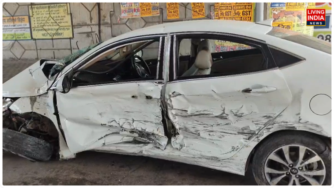 ਅਬੋਹਰ ਦੇ ਹਨੂੰਮਾਨਗੜ੍ਹ ਰੋਡ ਪੁਲ ਦੇ ਹੇਠਾਂ ਬੀਤੀ ਦੇਰ ਰਾਤ ਦੋ ਕਾਰਾਂ ਵਿਚਾਲੇ ਜ਼ਬਰਦਸਤ ਟੱਕਰ ਹੋਣ ਦਾ ਮਾਮਲਾ ਸਾਹਮਣੇ ਆਇਆ ਹੈ।