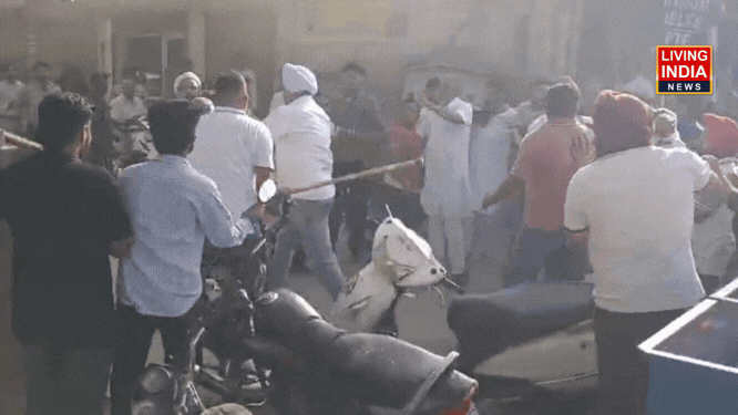 Ferozepur Clash: फिरोजपुर में वोटिंग के आखिरी दो मिनटों में झगड़ा, आम आदमी पार्टी और कांग्रेस पार्टी के कार्यकर्ता आमने-सामने 