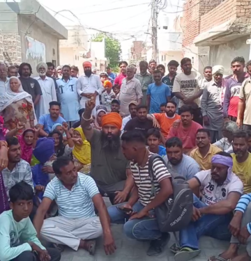 Mansa Protest: मानसा में नशे के खिलाफ पुलिस के विरुद्ध नारे लगाए, नशा तस्करों के खिलाफ कार्रवाई न करने से नाराजगी