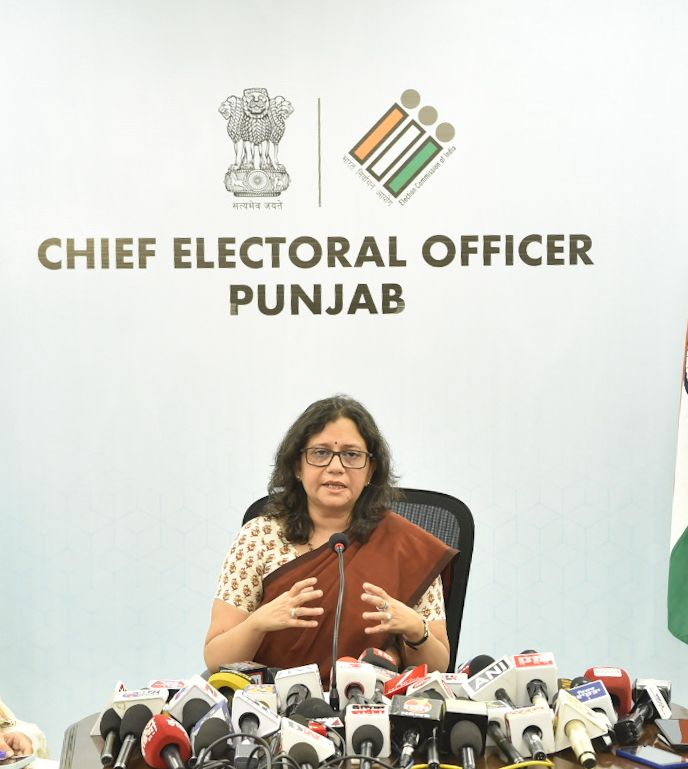  भारत निर्वाचन आयोग द्वारा पंजाब राज्य में मतदाता सूचियों की स्पेशल इंटेंसिव रिवीजन करवाने संबंधी नोटिफिकेशन जारी : सीईओ अनिंदिता मित्रा