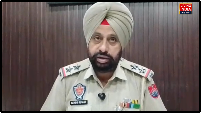 ਸਰਹੱਦੀ ਖੇਤਰ ਵਿੱਚ ਕਿਸਾਨਾਂ ਦੀਆਂ ਮੋਟਰਾਂ ਚੋਰੀ ਕਰਨ ਵਾਲੇ ਗਿਰੋਹ ਵਿਰੁੱਧ ਕਾਰਵਾਈ ਕਰਦਿਆਂ ਡੇਰਾ ਬਾਬਾ ਨਾਨਕ ਪੁਲਿਸ ਨੇ ਦੋ ਨੌਜਵਾਨਾਂ ਨੂੰ ਚੋਰੀ ਦੇ ਸਾਮਾਨ ਸਮੇਤ ਗ੍ਰਿਫ਼ਤਾਰ ਕਰਨ ਵਿੱਚ ਸਫਲਤਾ ਹਾਸਲ ਕੀਤੀ ਹੈ।