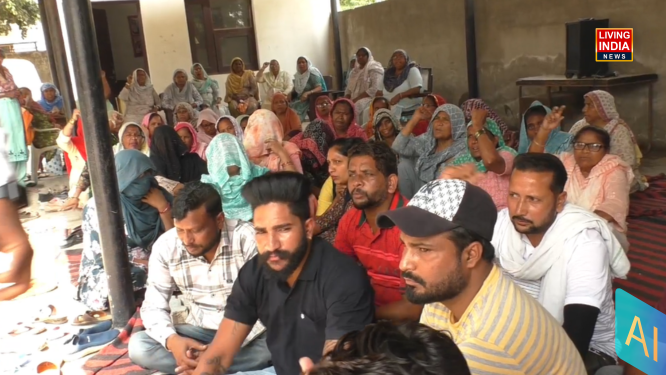 ਪੰਜਾਬ ਵਿੱਚ ਸਫਾਈ ਸੇਵਕਾਂ ਅਤੇ ਸੀਵਰਮੈਨਾਂ ਵੱਲੋਂ ਆਪਣੀਆਂ ਹੱਕੀ ਮੰਗਾਂ ਨੂੰ ਲੈ ਕੇ ਵਿੱਢਿਆ ਗਿਆ ਸੰਘਰਸ਼ ਹੁਣ ਕਾਫੀ ਭਖਦਾ ਨਜ਼ਰ ਆ ਰਿਹਾ ਹੈ।