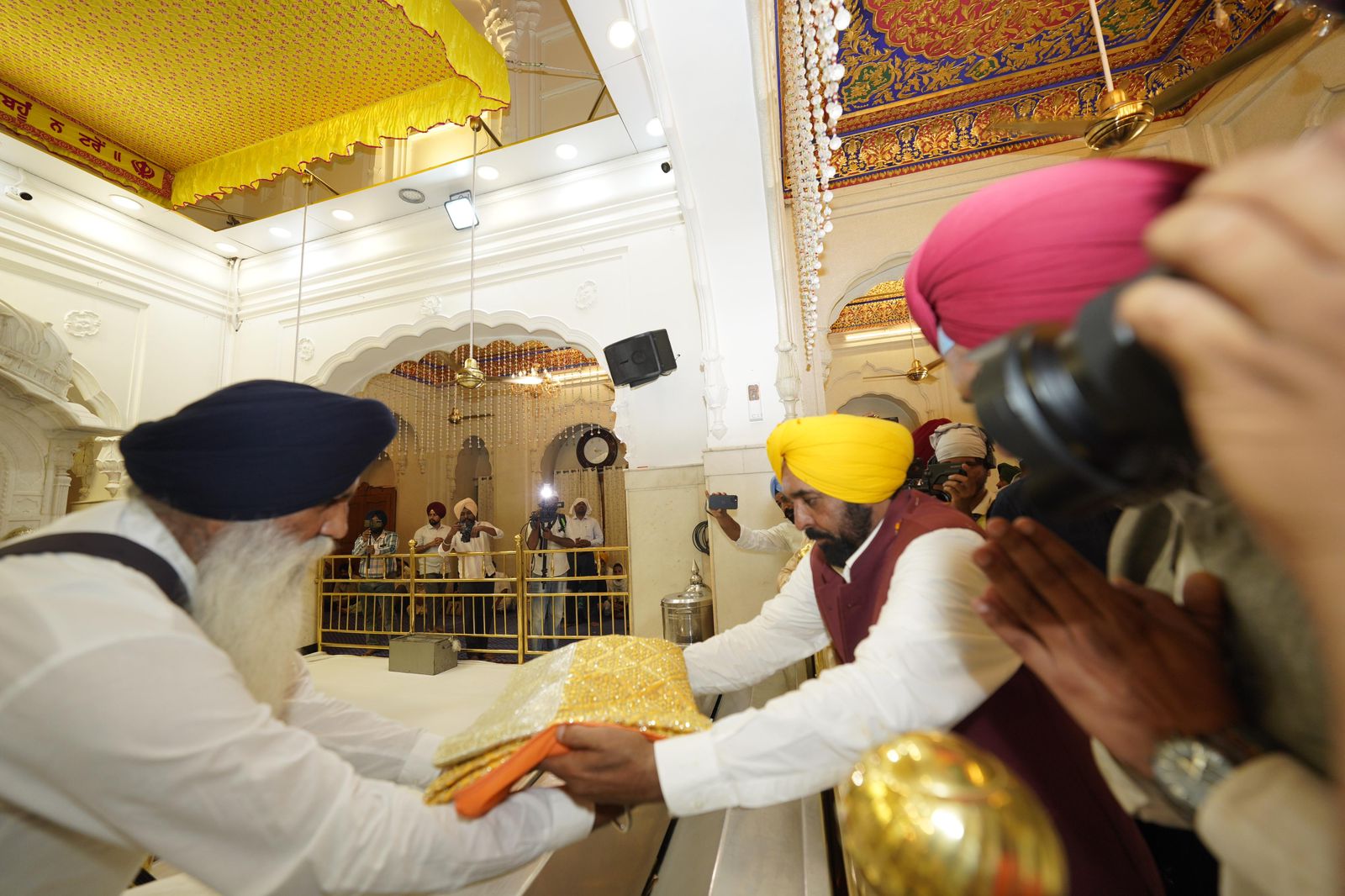 ‘ਸ਼ੁਕਰਾਨਾ ਯਾਤਰਾ’ ਵਿੱਚ ਲੱਖਾਂ ਸੰਗਤਾਂ ਨੇ ਸ਼ਿਰਕਤ ਕਰਕੇ ਬੇਅਦਬੀ ਵਿਰੋਧੀ ਇਤਿਹਾਸਕ ਕਾਨੂੰਨ ਲਈ ਅਕਾਲ ਪੁਰਖ ਦਾ ਧੰਨਵਾਦ ਕੀਤਾ-ਭਗਵੰਤ ਸਿੰਘ ਮਾਨ