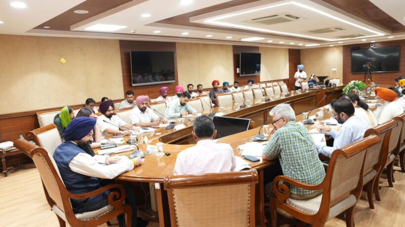 ਤਰੱਕੀ ਮਾਮਲਿਆਂ ‘ਚ ਹੱਕਦਾਰਾਂ ਨੂੰ ਨਿਆਂ ਦੇਣ ਲਈ ਰੋਸਟਰ ਰਜਿਸਟਰ ਚੈਕਿੰਗ ਕਮੇਟੀਆਂ ਦੀ ਸਿਖਲਾਈ ਤੁਰੰਤ ਯਕੀਨੀ ਬਣਾਈ ਜਾਵੇ: ਜਸਵੀਰ ਸਿੰਘ ਗੜ੍ਹੀ