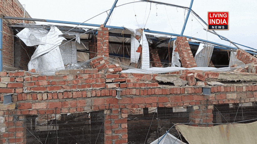 Gurdaspur Storm: गुरदासपुर के तलवंडी रामा में तूफ़ान से पोल्ट्री फ़ार्म मलबे में तब्दील, लगभग 45.50 लाख रुपये का नुकसान