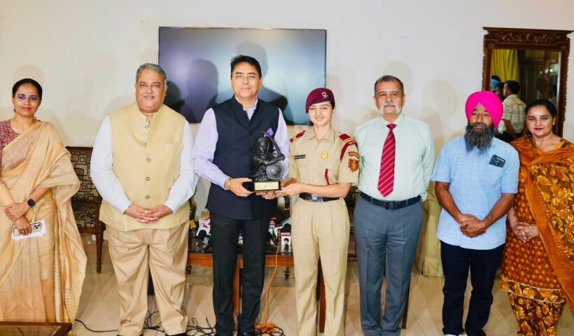 AMAN ARORA FELICITATES MAI BHAGO PREPARATORY INSTITUTE CADETS FOR REMARKABLE FEAT IN AIR FORCE ACADEMY & NDA MERIT LISTS