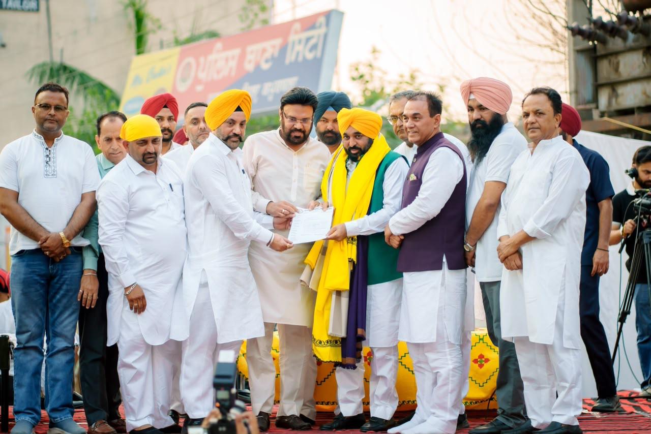 Punjab Chief Minister Bhagwant Singh Mann on Thursday launched a blistering attack on the Shiromani Akali Dal