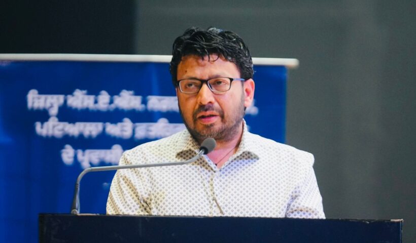 DR. RAVJOT SINGH