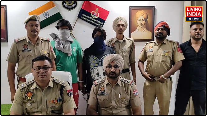 ਜ਼ਿਲ੍ਹੇ ਵਿੱਚ ਨਸ਼ਿਆਂ ਦਾ ਗ਼ੈਰ-ਕਾਨੂੰਨੀ ਕਾਰੋਬਾਰ ਬਿਨਾਂ ਕਿਸੇ ਡਰ ਤੋਂ ਲਗਾਤਾਰ ਜਾਰੀ ਹੈ। ਇਸੇ ਦੌਰਾਨ, ਥਾਣਾ ਸਿਟੀ ਨਵਾਂਸ਼ਹਿਰ ਦੀ ਪੁਲਿਸ ਨੇ ਇੱਕ ਵੱਡੀ ਕਾਰਵਾਈ
