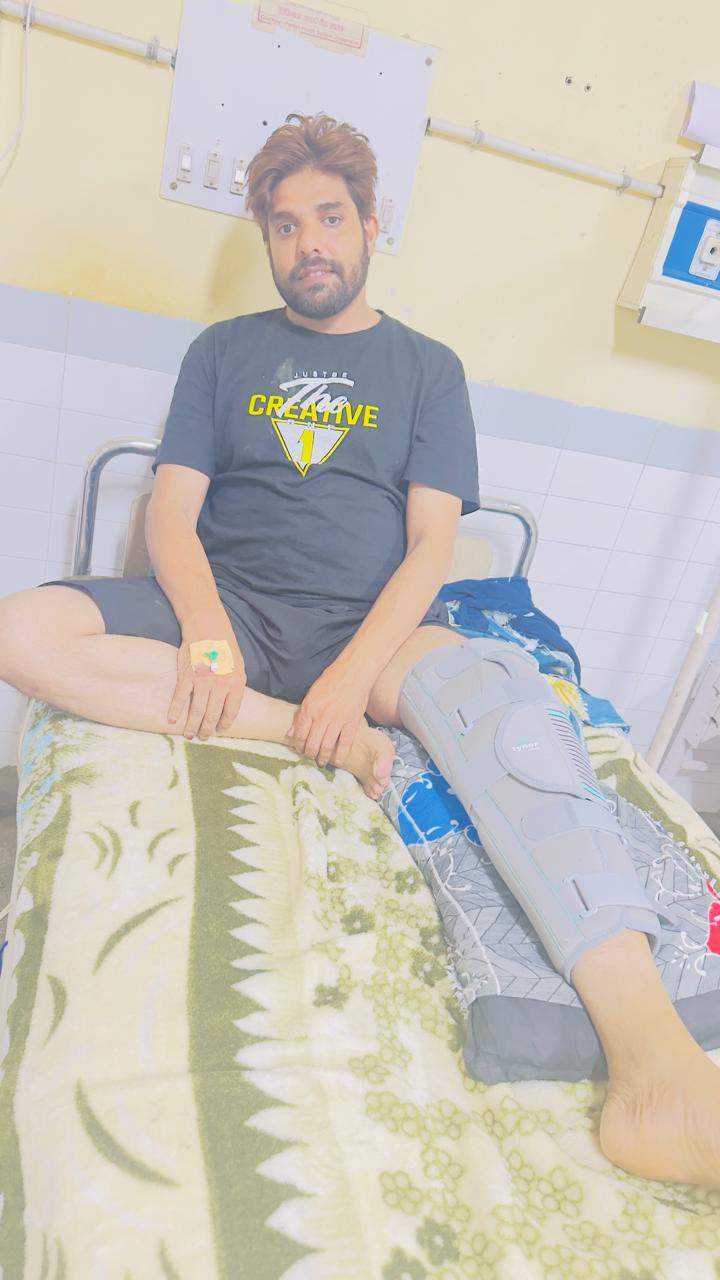 A painful road accident left Mohd Julfukar, a barber in Mohali, fearing he would lose his livelihood. Unable