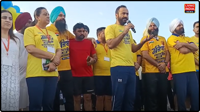 ਪੰਜਾਬ ਦੇ ਮੋਹਾਲੀ ਵਿੱਚ ਨੌਜਵਾਨਾਂ ਨੂੰ ਸਿਹਤਮੰਦ ਜੀਵਨ ਸ਼ೈਲੀ ਅਪਣਾਉਣ ਅਤੇ ਨਸ਼ਿਆਂ ਤੋਂ ਦੂਰ ਰੱਖਣ ਦੇ ਮੁੱਖ ਉਦੇਸ਼ ਨਾਲ ਆਮ ਆਦਮੀ ਪਾਰਟੀ ਯੂਥ ਵਿੰਗ ਵੱਲੋਂ ਫੇਜ਼-8 ਸਥਿਤ