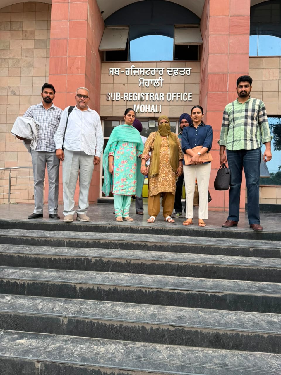 The Punjab Vigilance Bureau (VB) during its ongoing drive against corruption in the state, has apprehended Senior Assistant