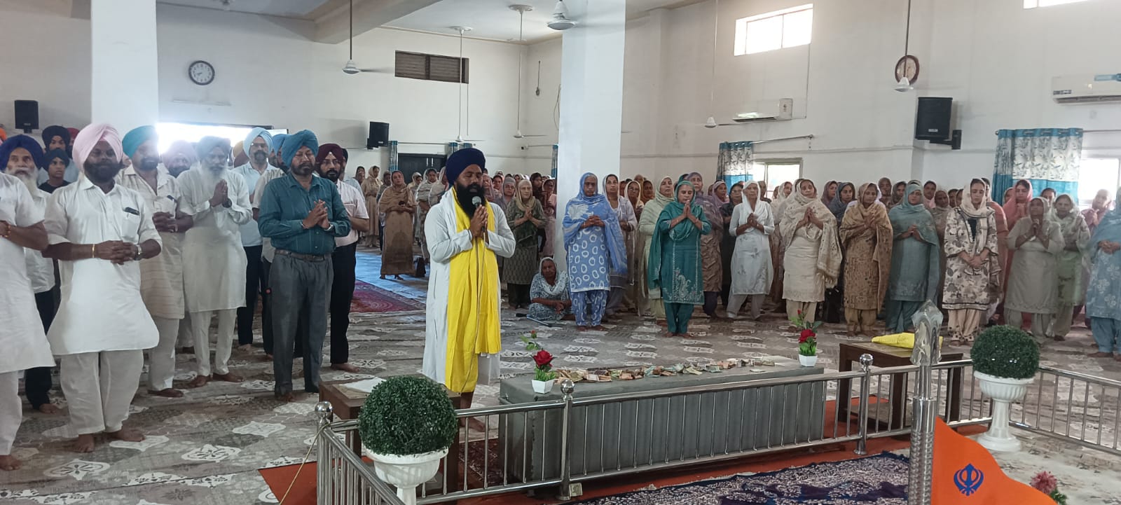 ਲੋਕ ਸੰਪਰਕ