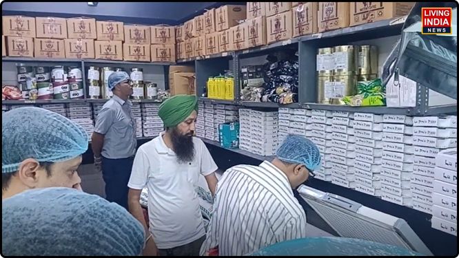 ਜ਼ਿਲ੍ਹਾ ਹੁਸ਼ਿਆਰਪੁਰ ਵਿੱਚ ਲੋਕਾਂ ਦੀ ਸਿਹਤ ਨਾਲ ਖਿਲਵਾੜ ਕਰਨ ਵਾਲਿਆਂ ਖ਼ਿਲਾਫ਼ ਸਿਹਤ ਵਿਭਾਗ ਨੇ ਸ਼ਿਕੰਜਾ ਕੱਸਣਾ ਸ਼ੁਰੂ ਕਰ ਦਿੱਤਾ ਹੈ। ਇਸੇ ਮੁਹਿੰਮ